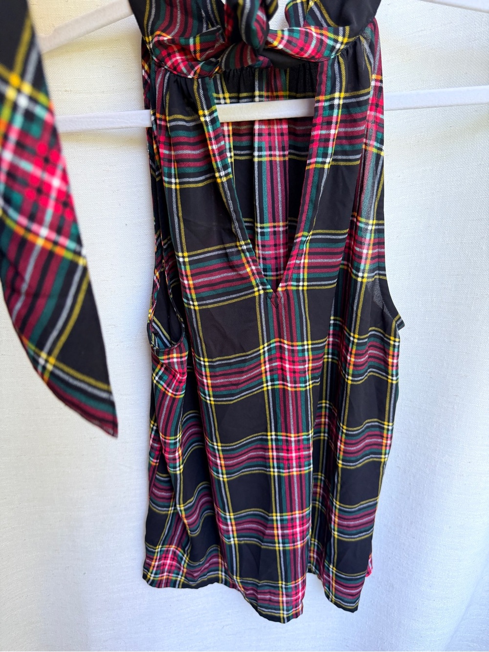 J.Crew Stewart Tartan Plaid Tie Neck Sleeveless Blouse Size 6 - Picture 3 of 6